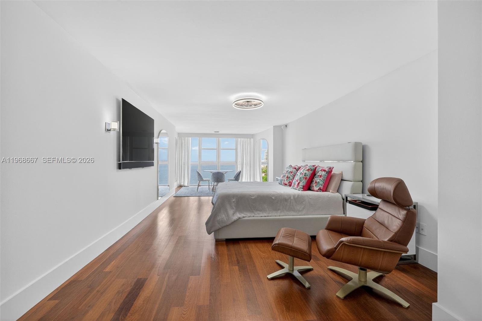 600 Grapetree Dr 11bn Property Photo 26