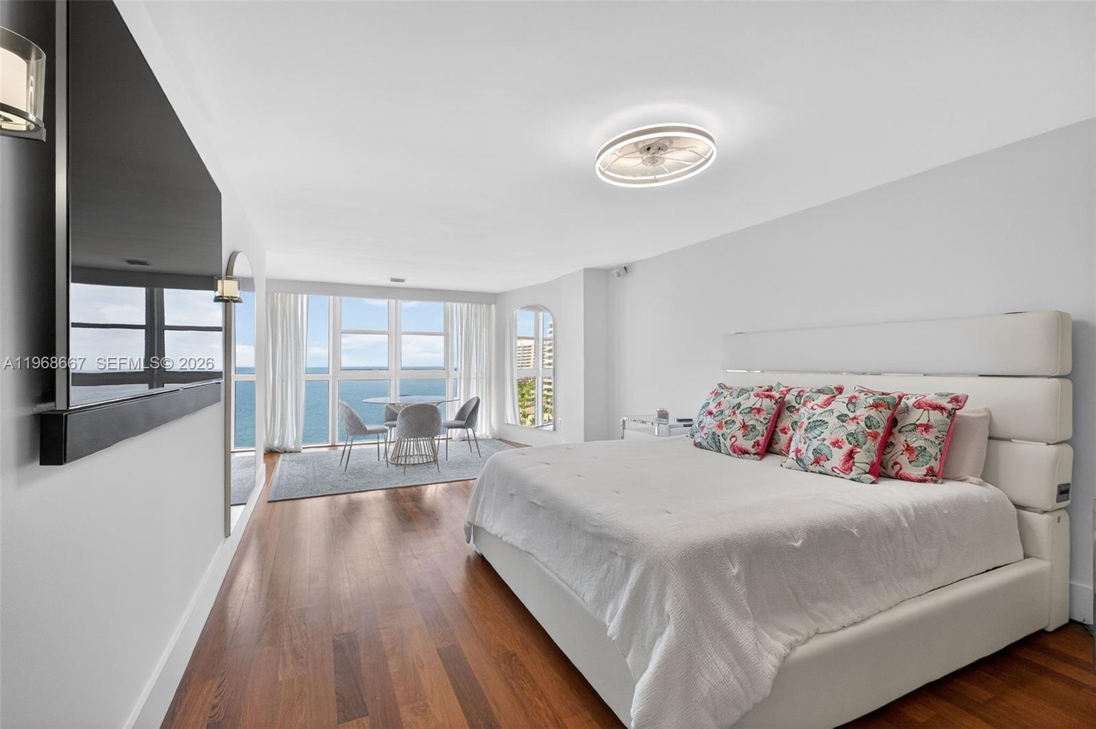 600 Grapetree Dr 11bn Property Photo 27
