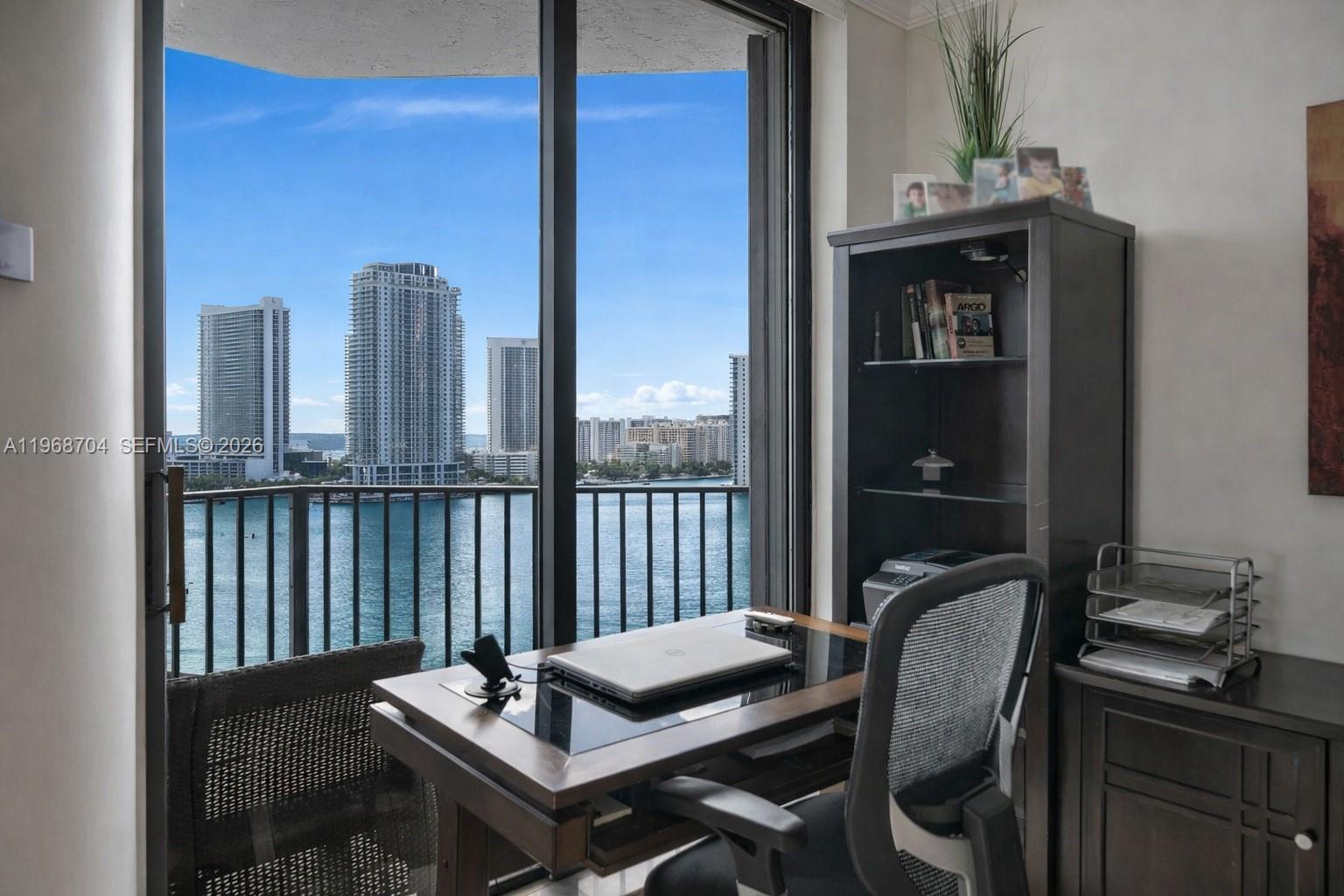 300 Three Islands Blvd Ph4a Property Photo 7