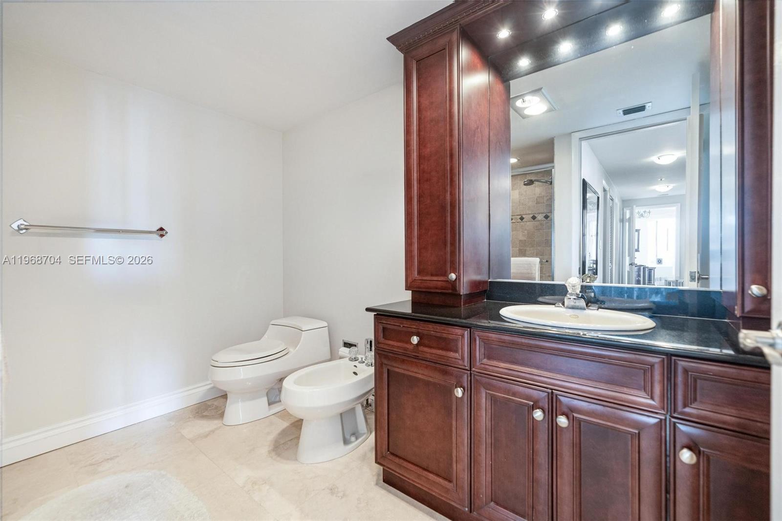 300 Three Islands Blvd Ph4a Property Photo 19