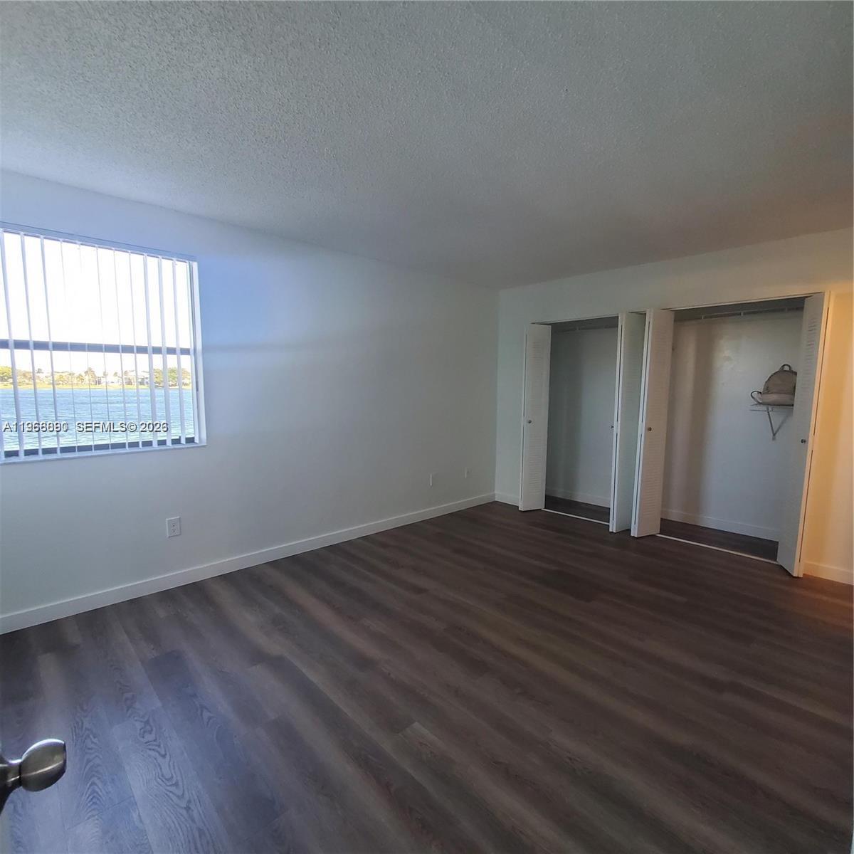 929 Hamilton Dr 929f Property Photo 9