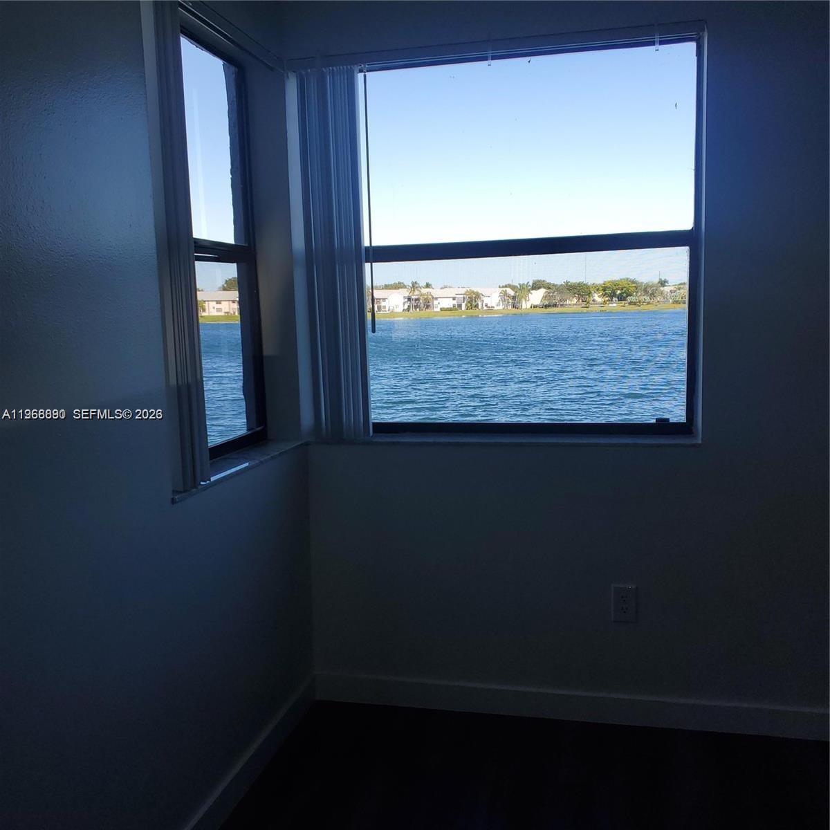 929 Hamilton Dr 929f Property Photo 11