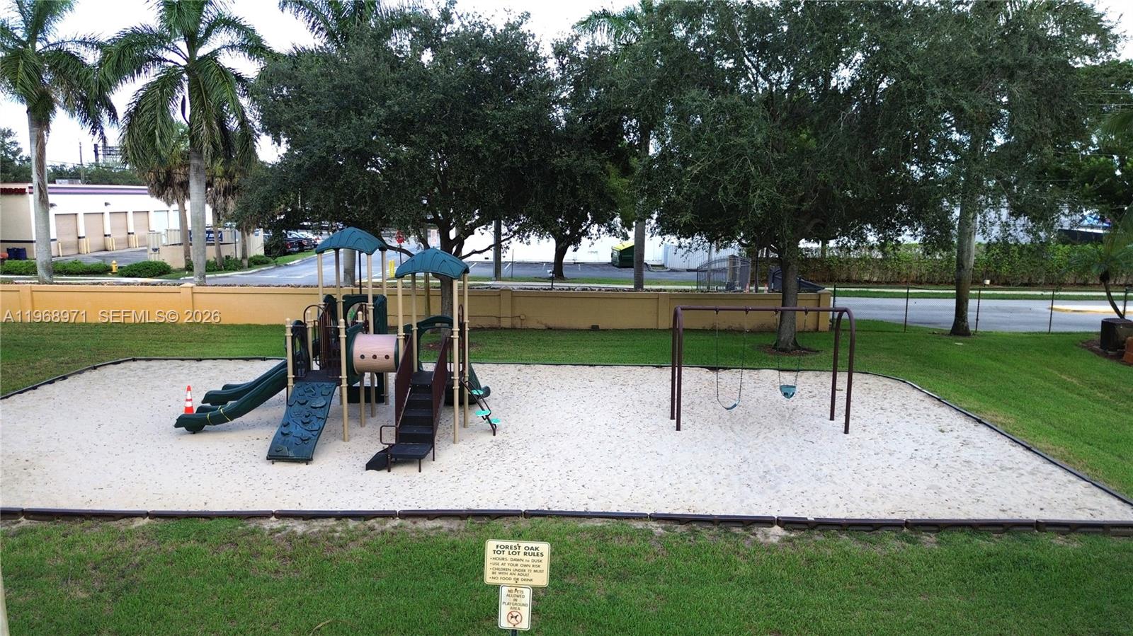 14070 S Forest Oak Cir Property Photo 34