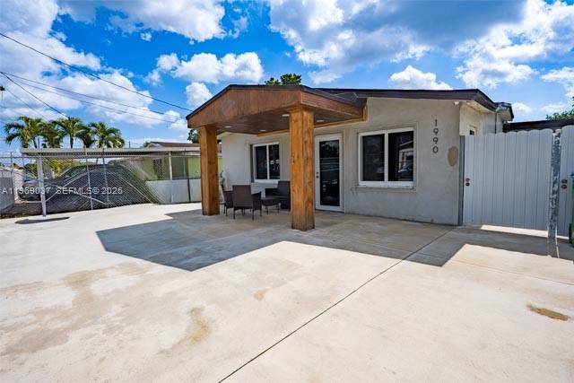 1990 NW 154th St Property Photo 1