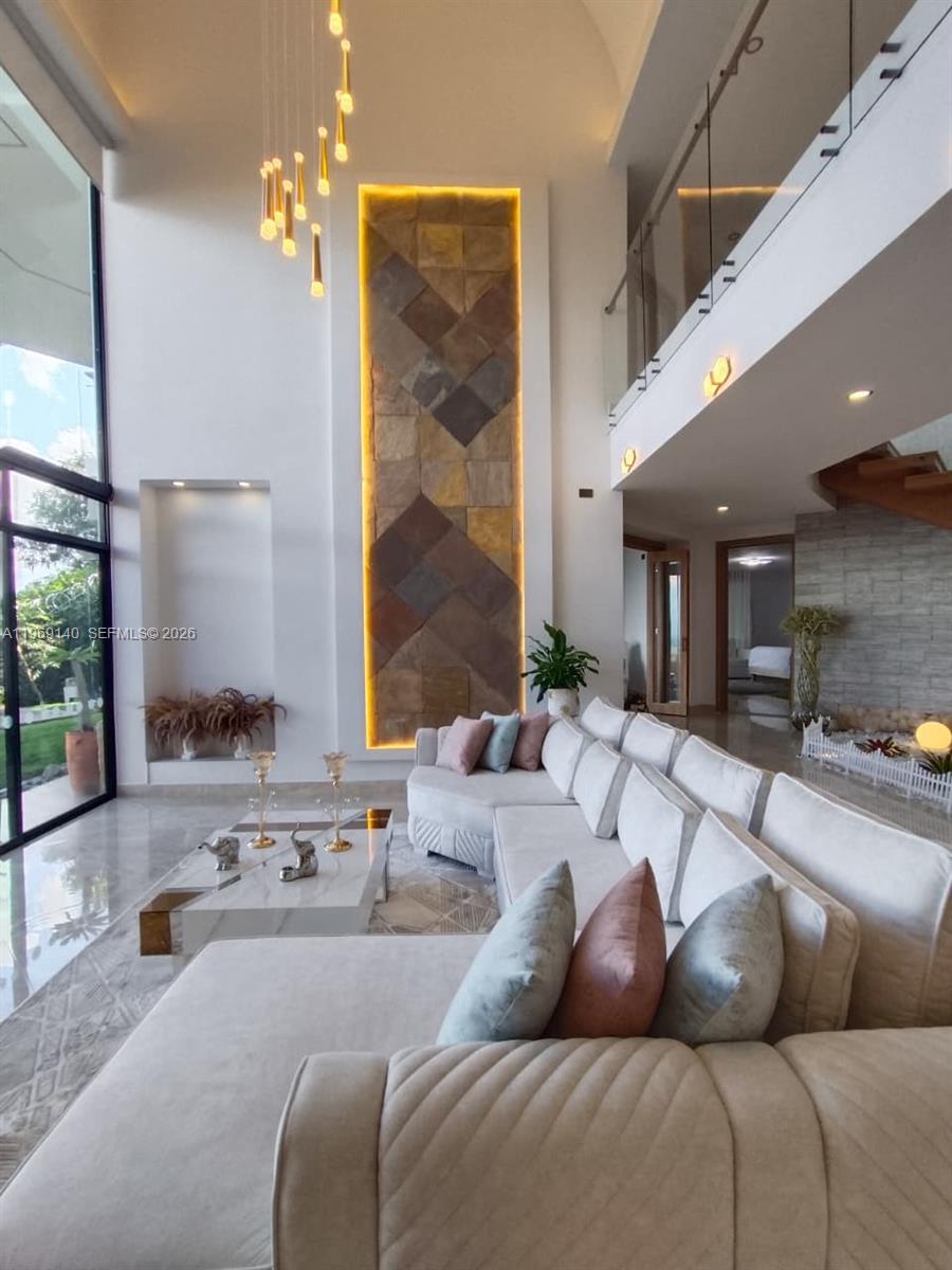 Via Dapa Km1 Property Photo 13
