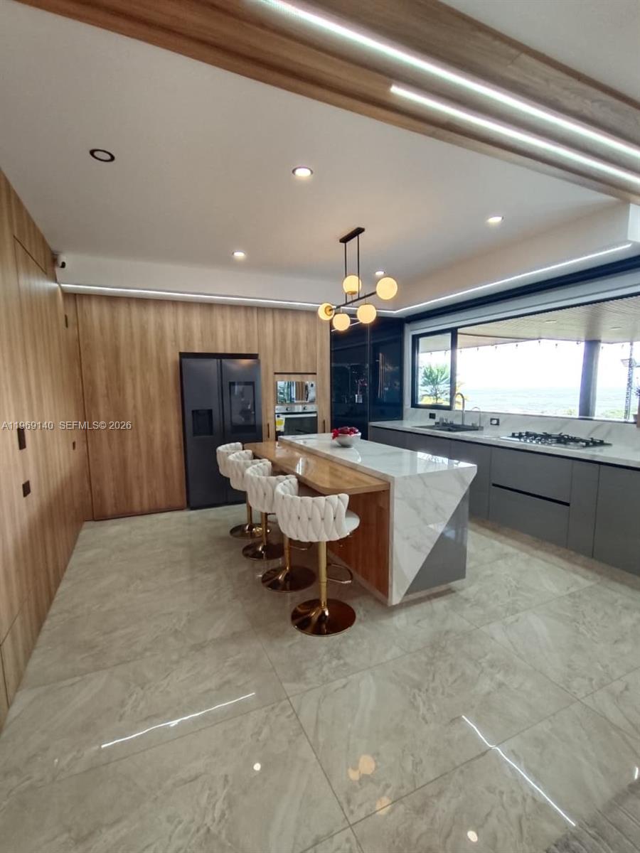 Via Dapa Km1 Property Photo 18