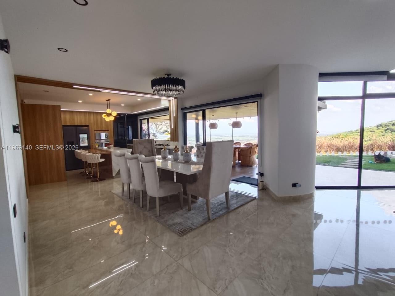 Via Dapa Km1 Property Photo 38