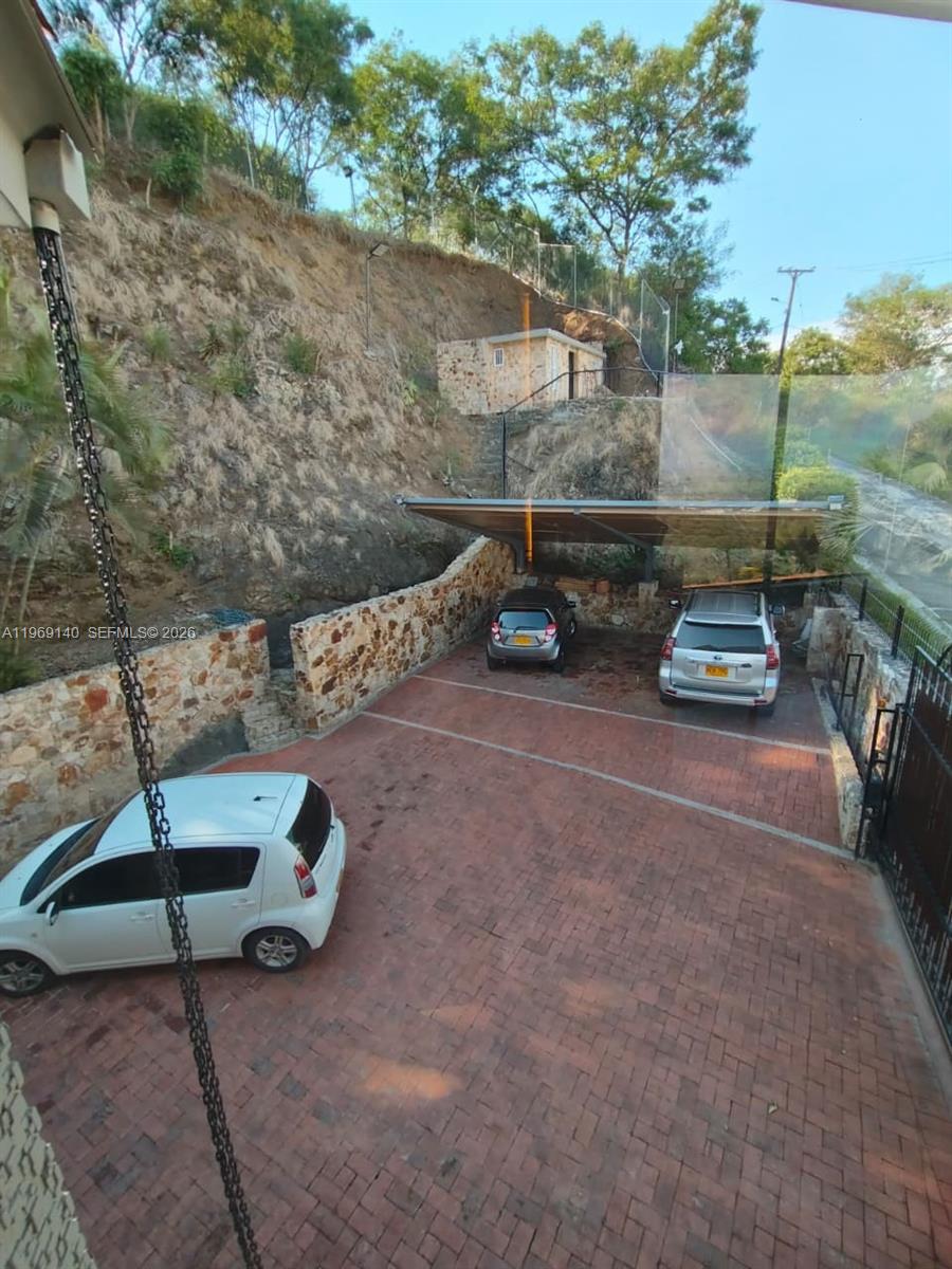 Via Dapa Km1 Property Photo 51