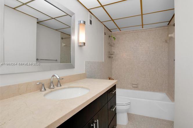 145 Se 25th Rd 602 Property Photo 21