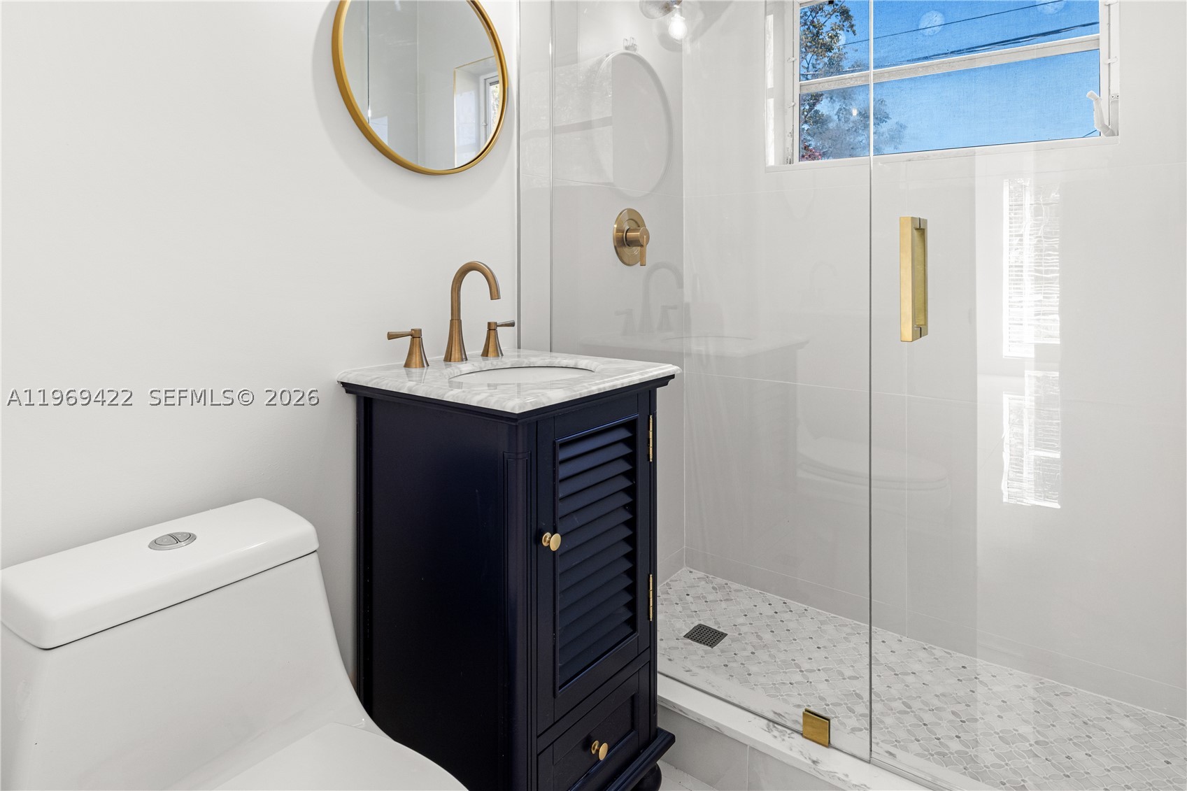 9241 Marine Dr Property Photo 27