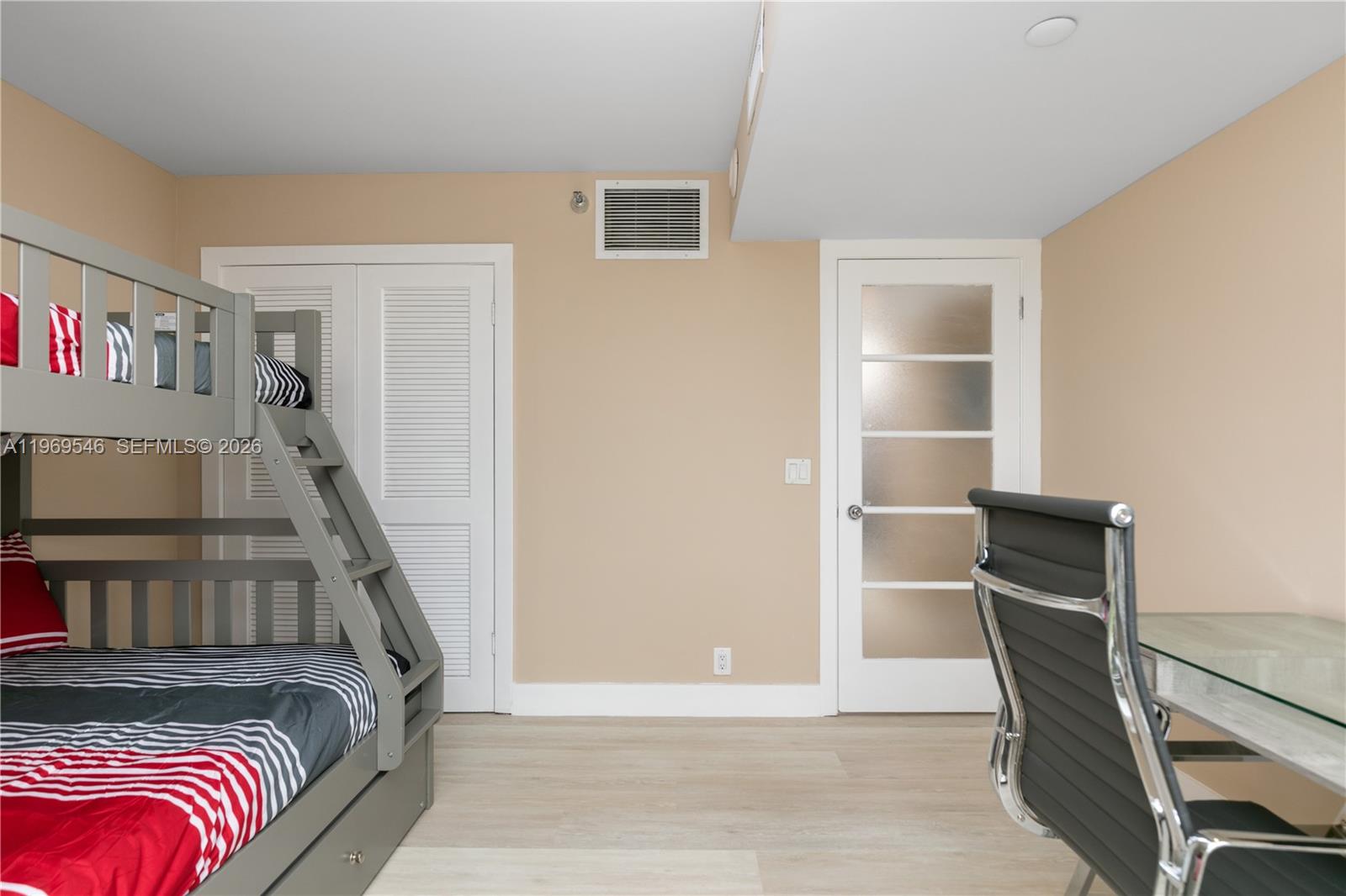 3500 Mystic Pointe Dr 2603 Property Photo 27