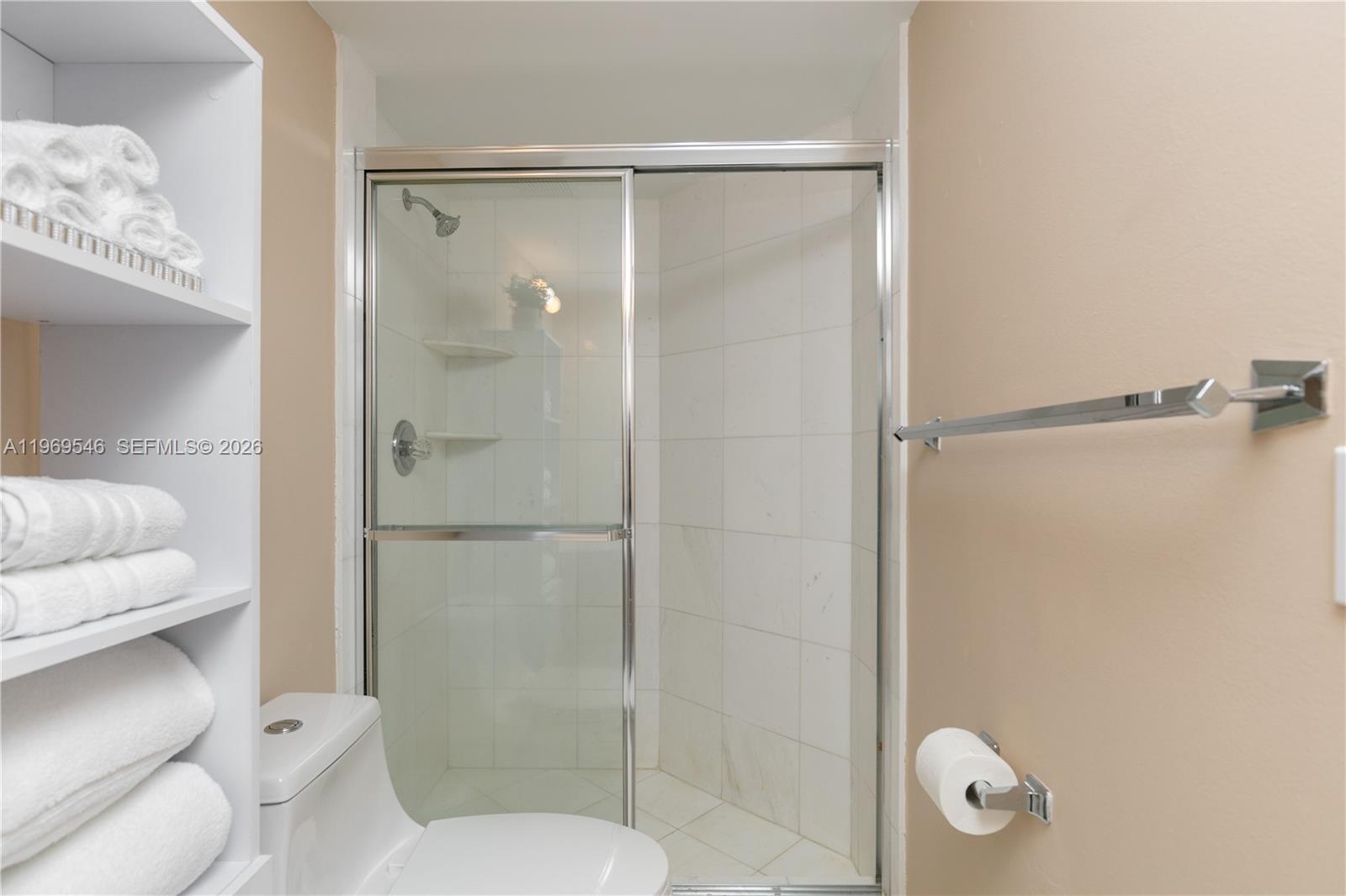 3500 Mystic Pointe Dr 2603 Property Photo 29