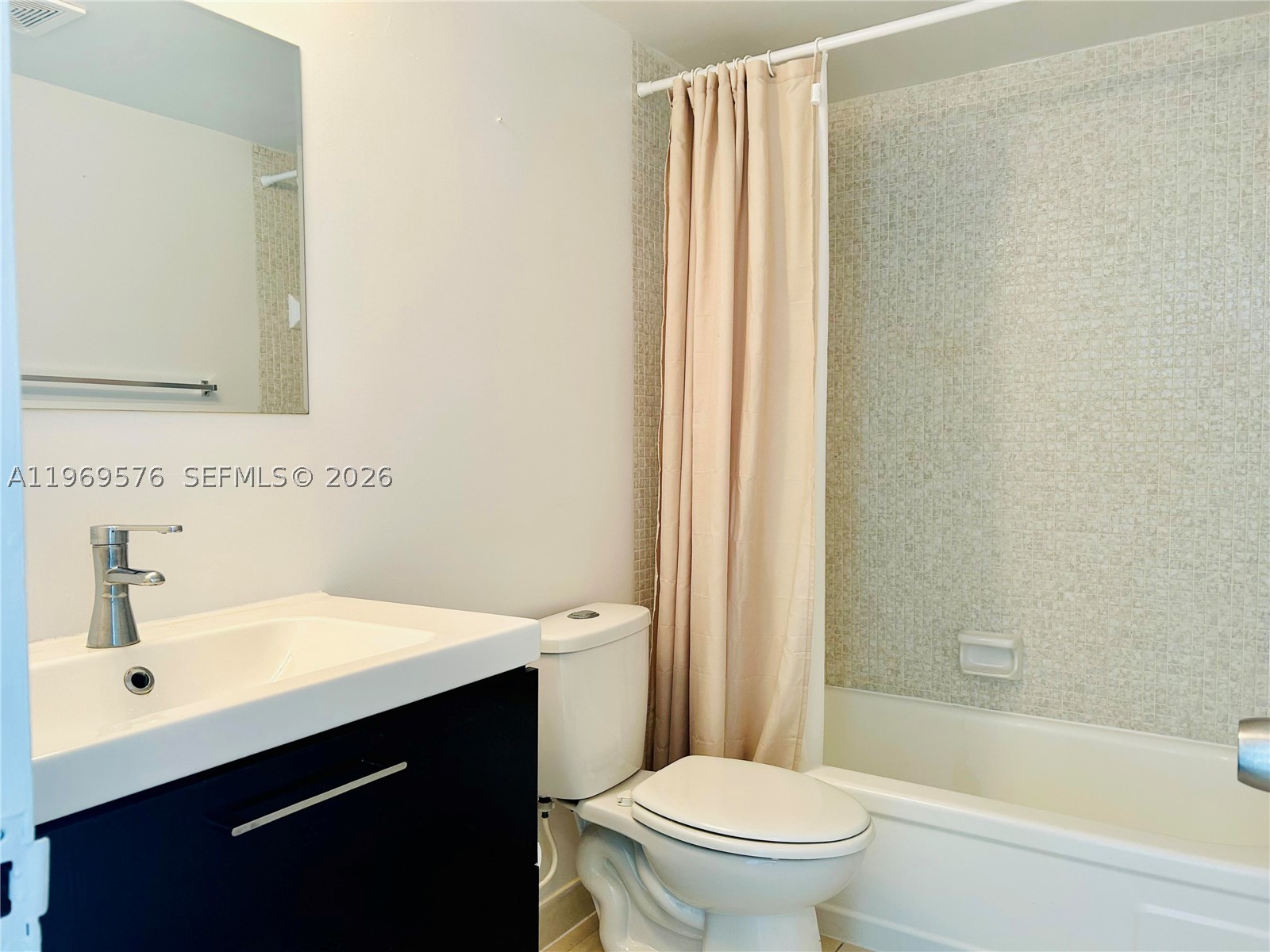 1865 79th St Cswy 16j Property Photo 15