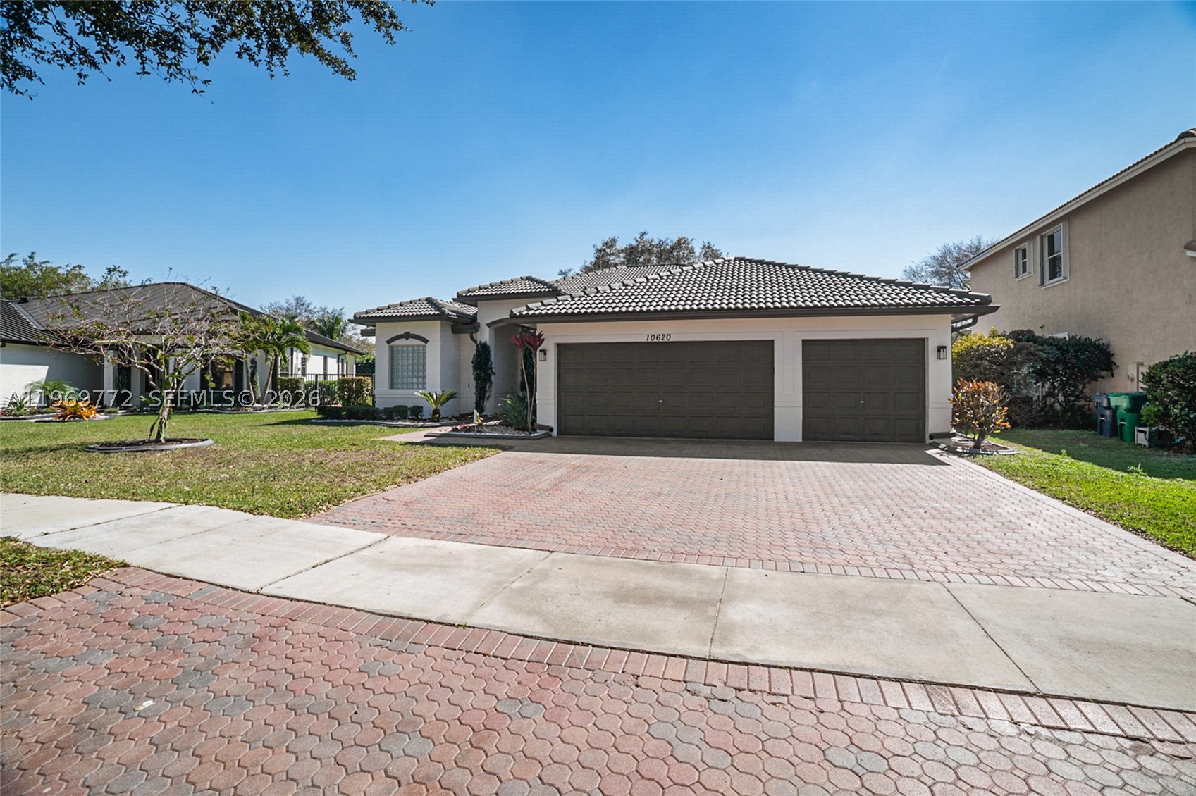 10620 Nw 56th Ct Property Photo 1