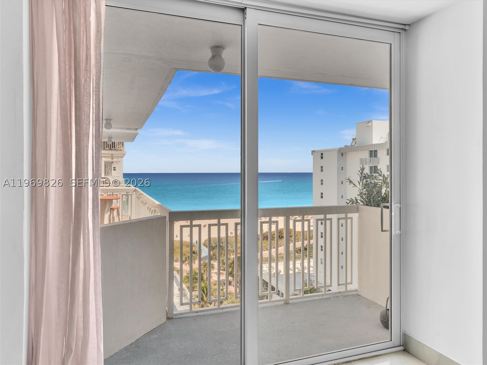 401 Ocean Dr 1007 Property Photo 1