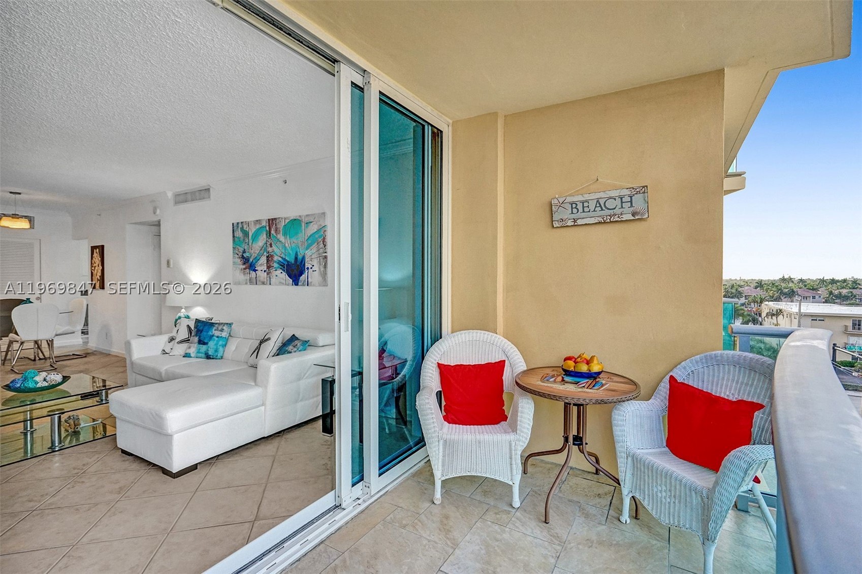 2501 S Ocean Dr 538 (available Now) Property Photo 3