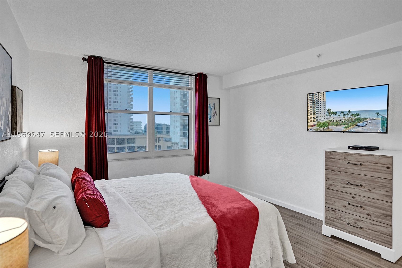 2501 S Ocean Dr 538 (available Now) Property Photo 11