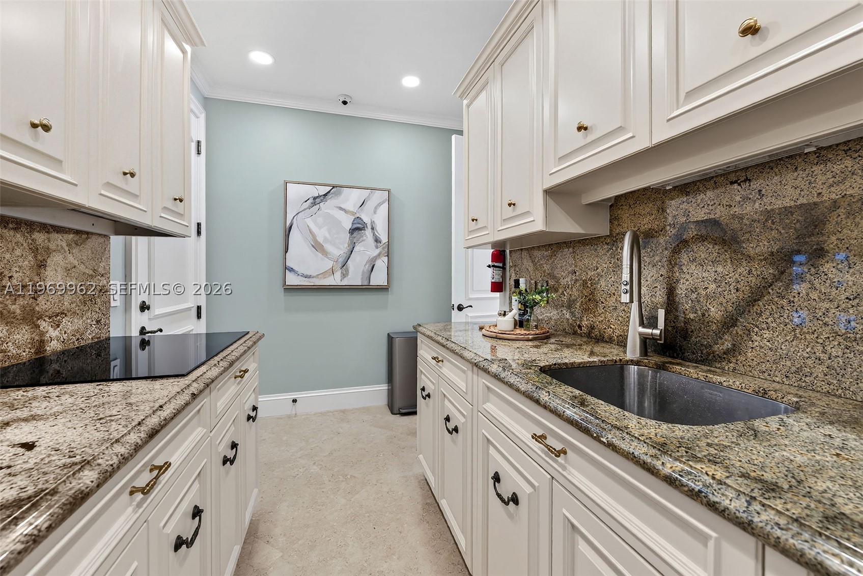 628 Coral Way Property Photo 39