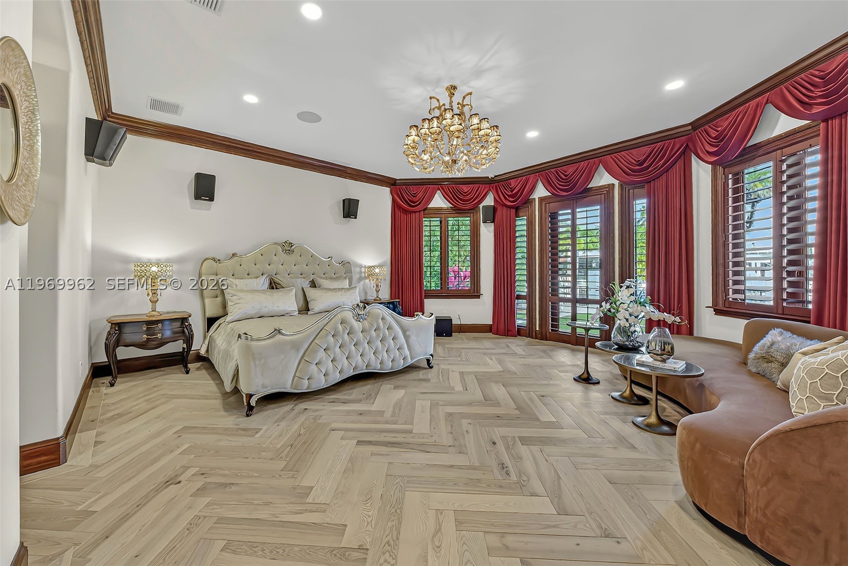 628 Coral Way Property Photo 42