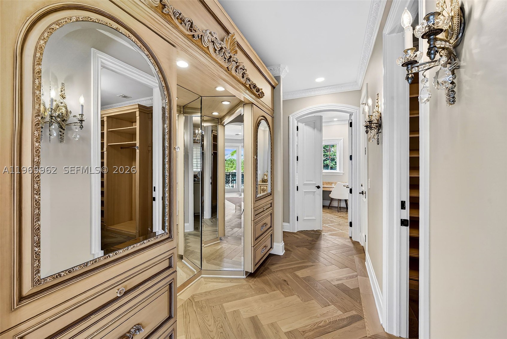 628 Coral Way Property Photo 70