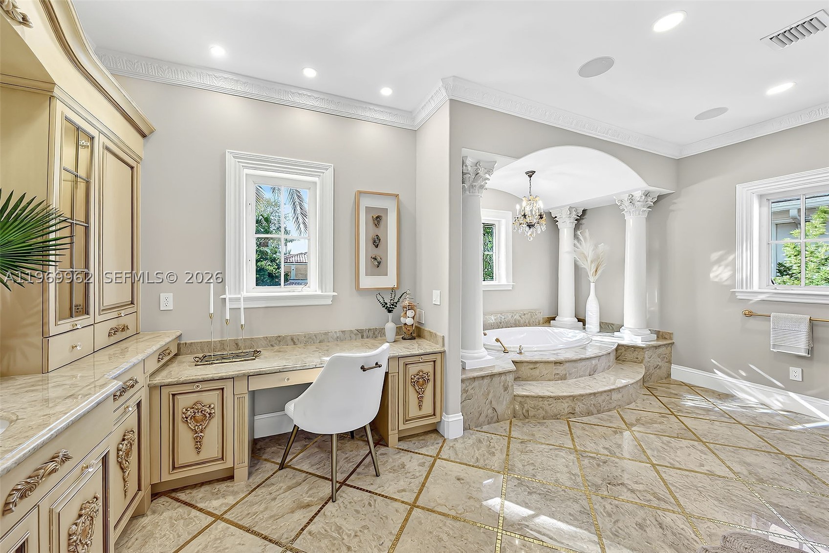 628 Coral Way Property Photo 71