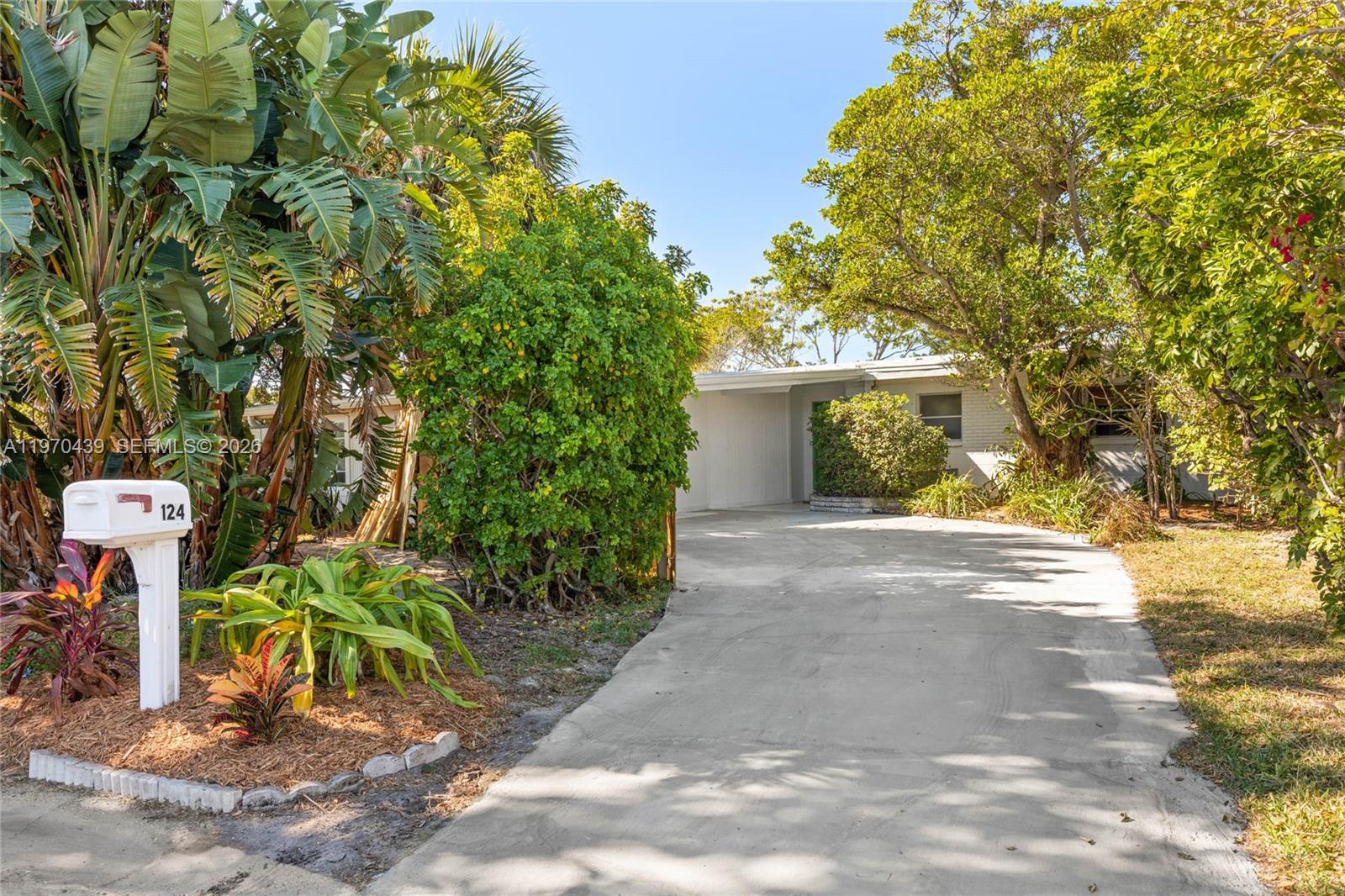 124 Aucila Rd. Property Photo 1