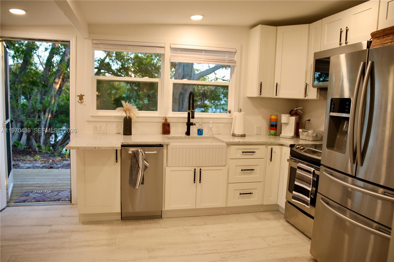 124 Aucila Rd. Property Photo 3