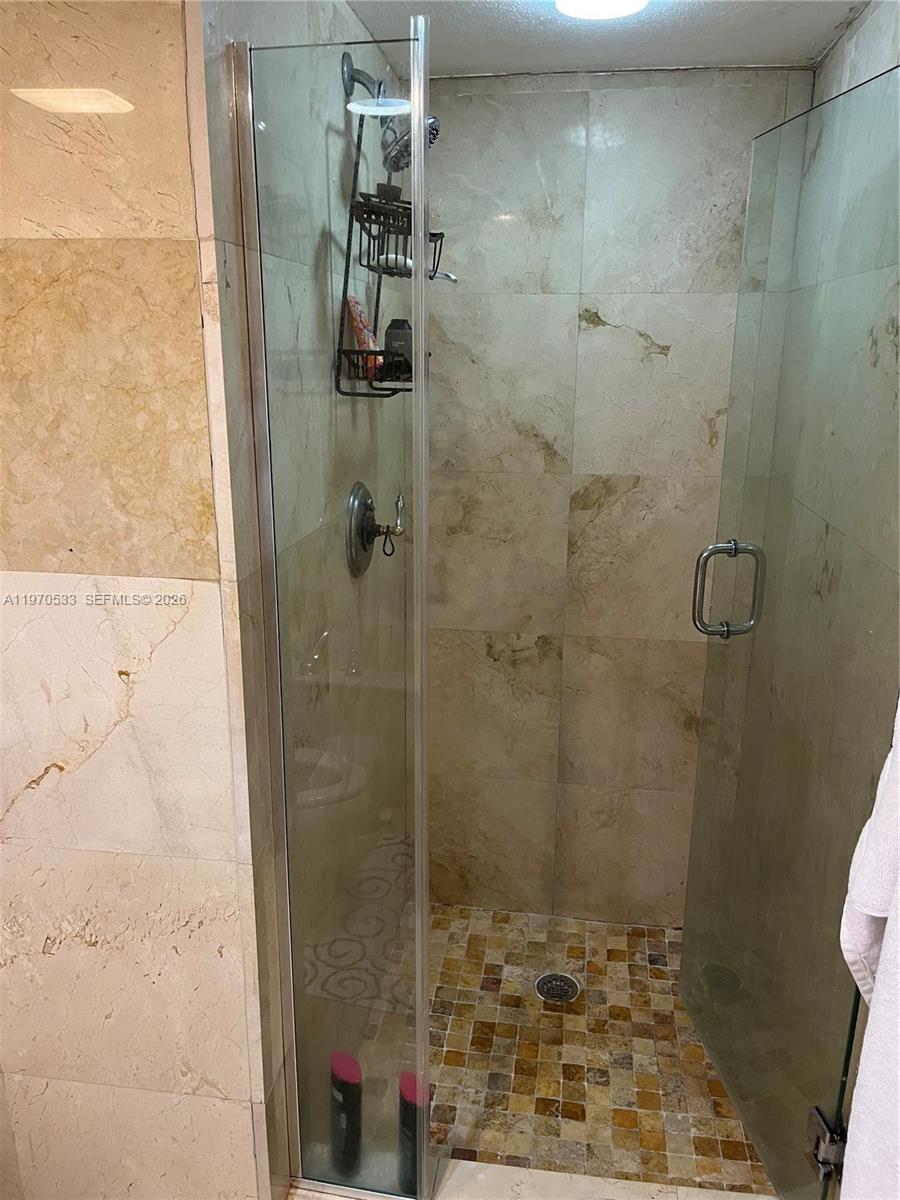 520 Brickell Key Dr A610 Property Photo 8