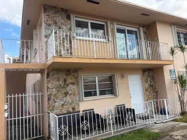 A11970623 Property Photo 1