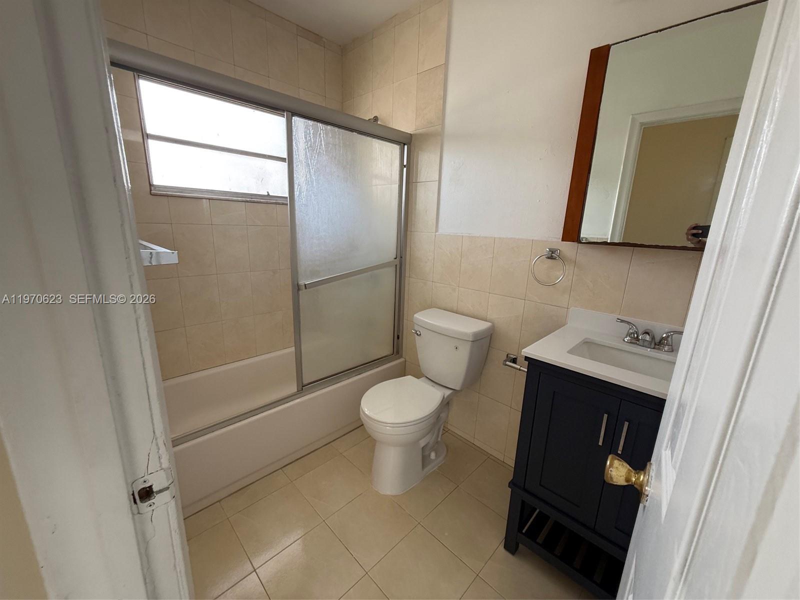 A11970623 Property Photo 9