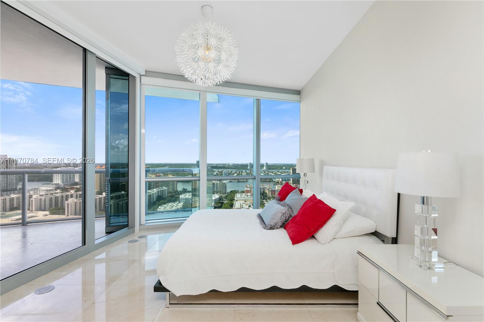 17121 Collins Ave 2905 Property Photo 10