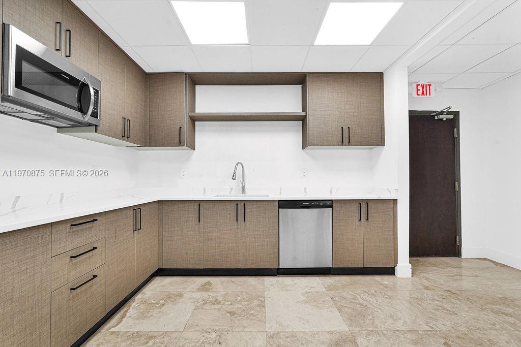 1110 Brickell Ave 310a Property Photo 66