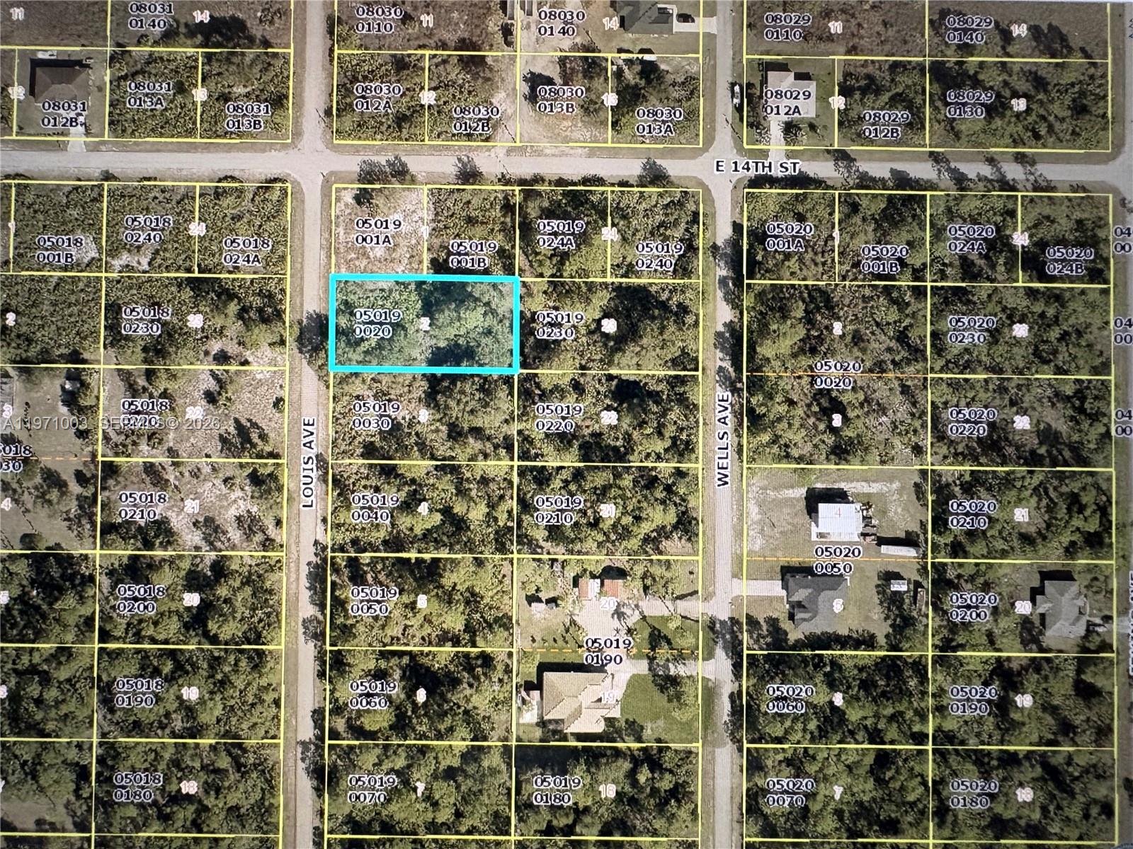 1320 Louis Ave Property Photo 3