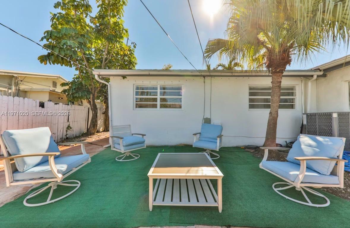 A11971020 Property Photo 42