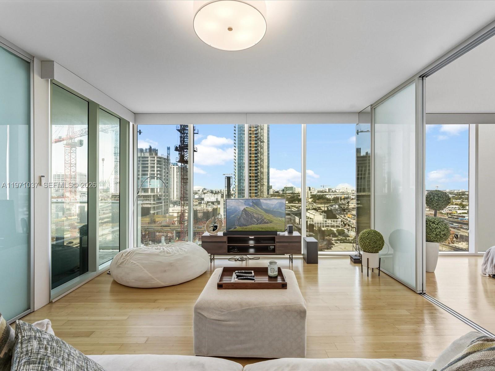 1040 Biscayne Blvd 1107 Property Photo 1