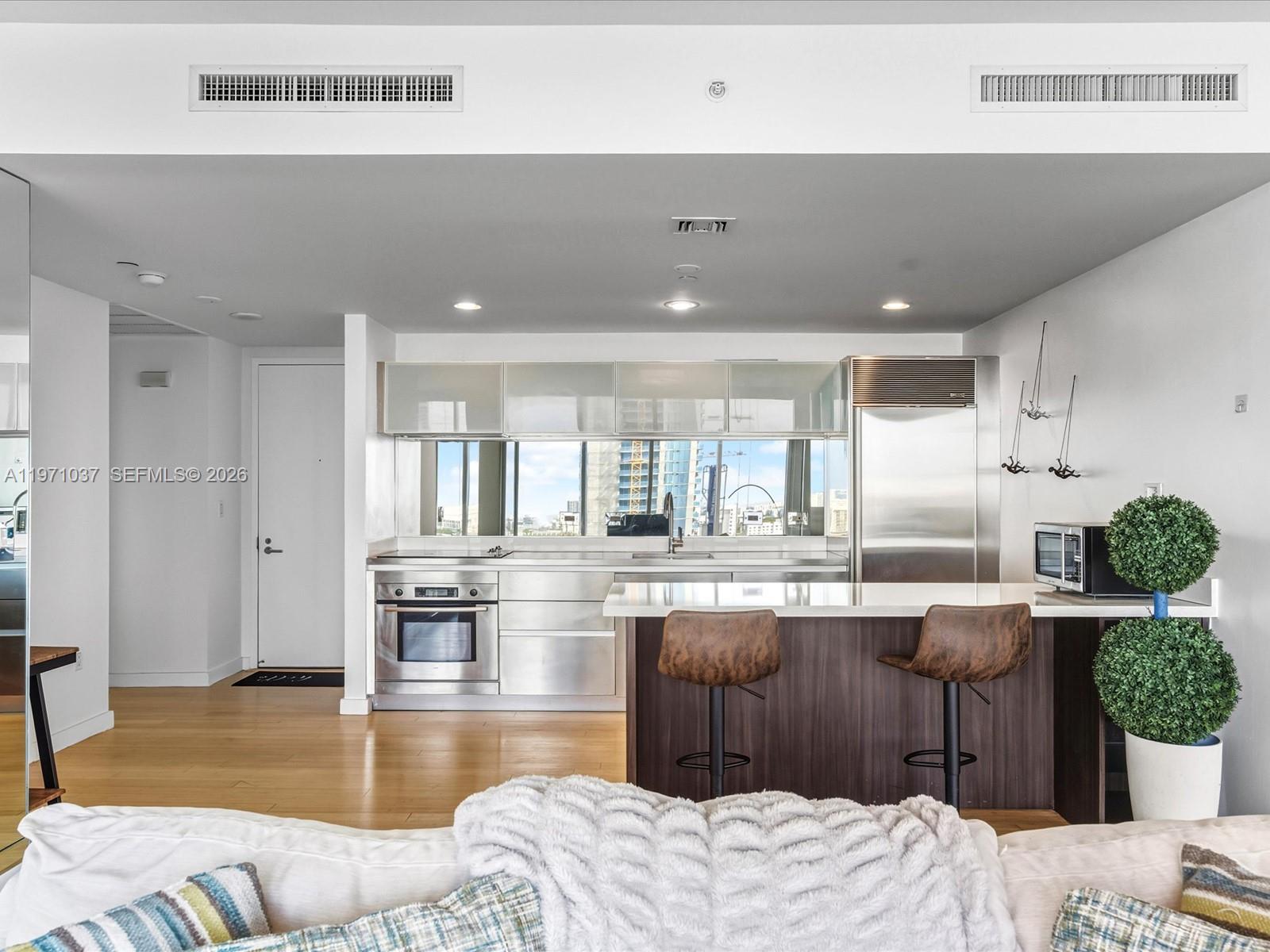 1040 Biscayne Blvd 1107 Property Photo 11