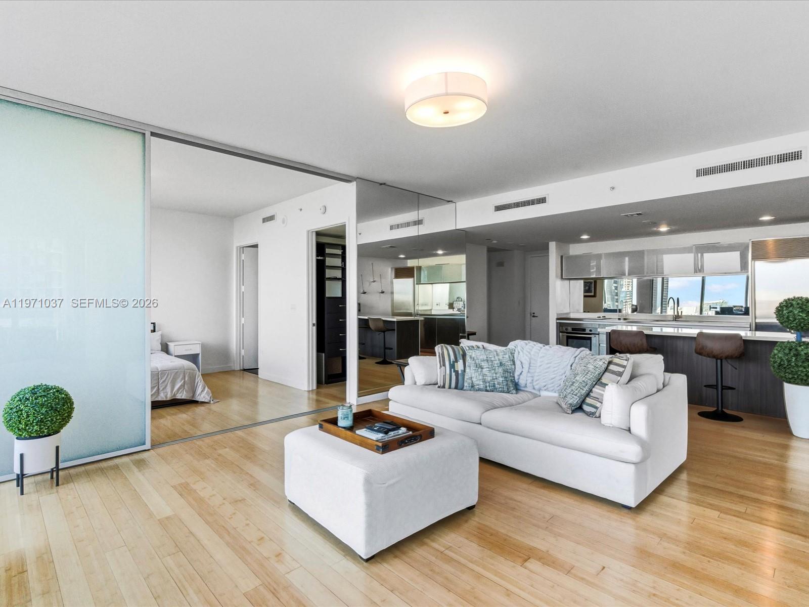 1040 Biscayne Blvd 1107 Property Photo 12