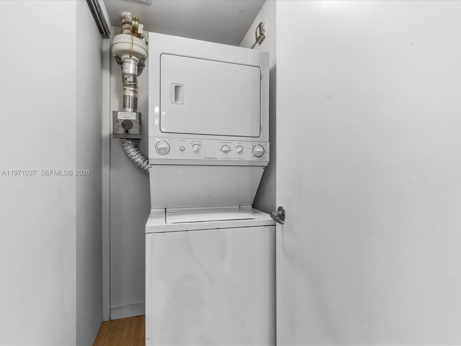 1040 Biscayne Blvd 1107 Property Photo 16