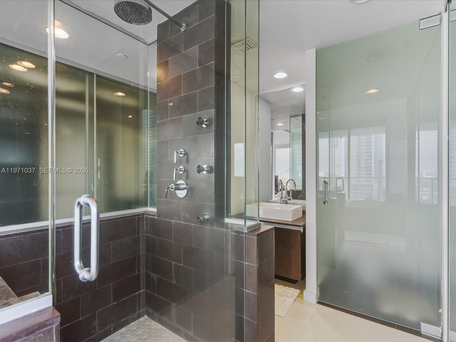 1040 Biscayne Blvd 1107 Property Photo 24