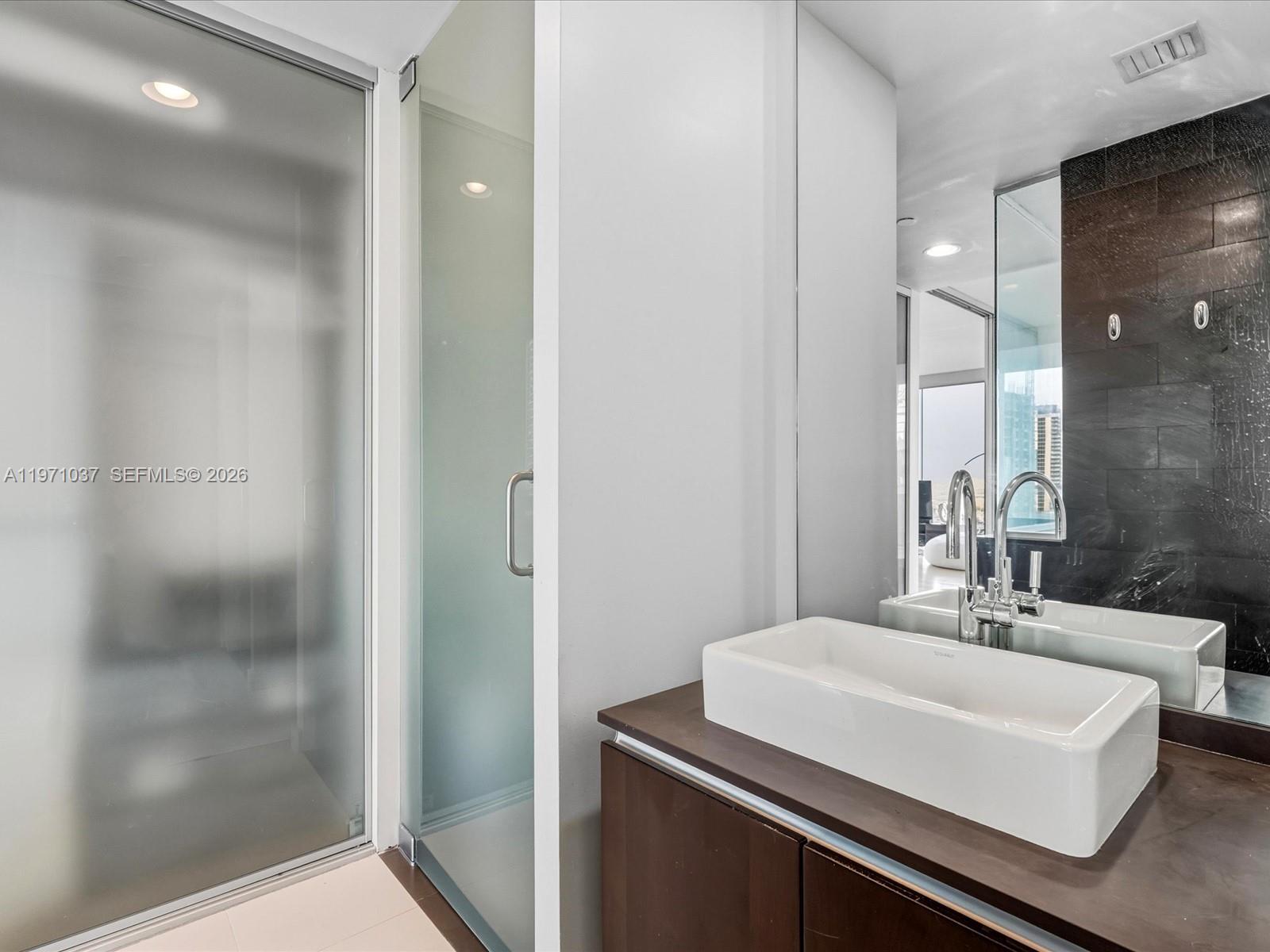 1040 Biscayne Blvd 1107 Property Photo 27