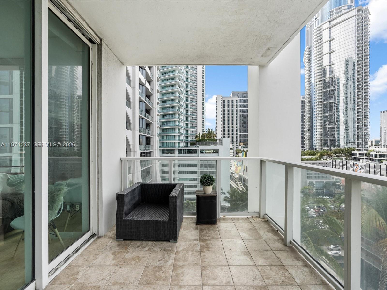 1040 Biscayne Blvd 1107 Property Photo 34