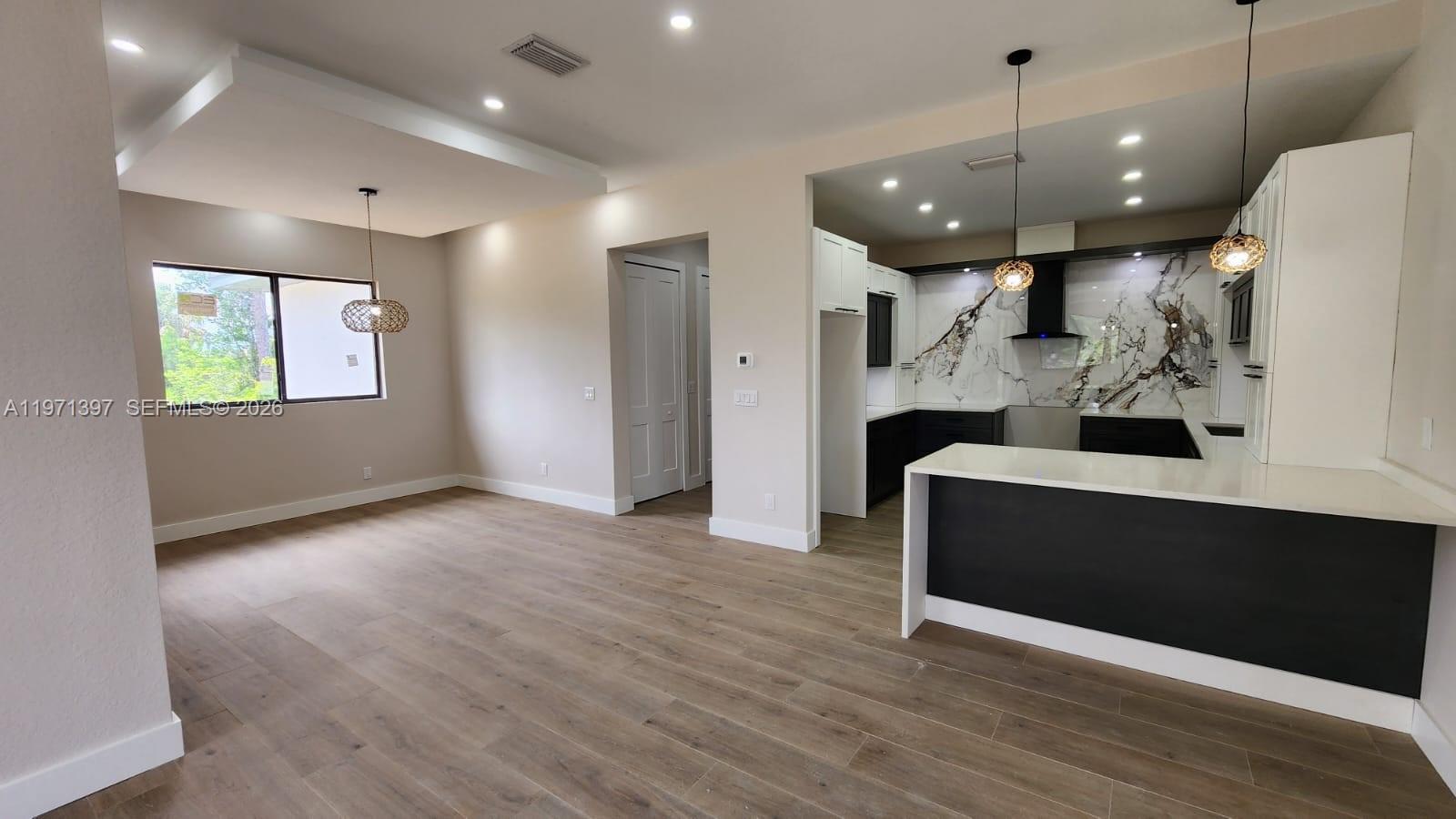 47 E Brig Cr Property Photo 9