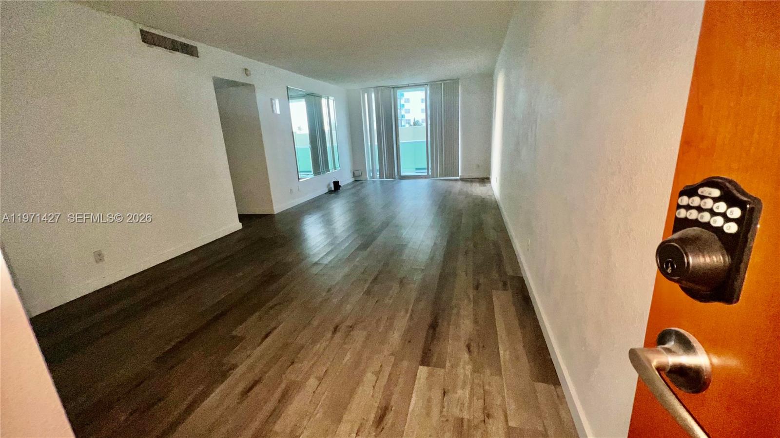 3901 S Ocean Dr 3C Property Photo 1
