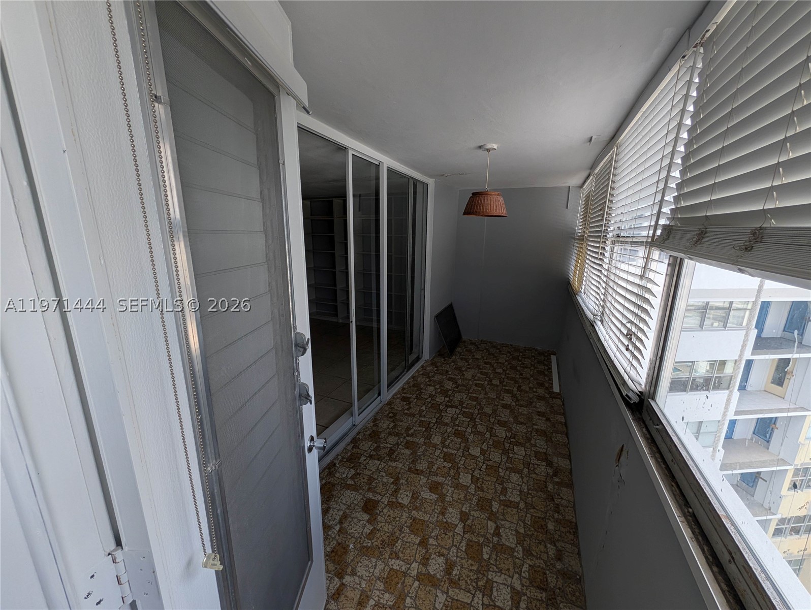 100 Golden Isles Dr Ph9 Property Photo 21