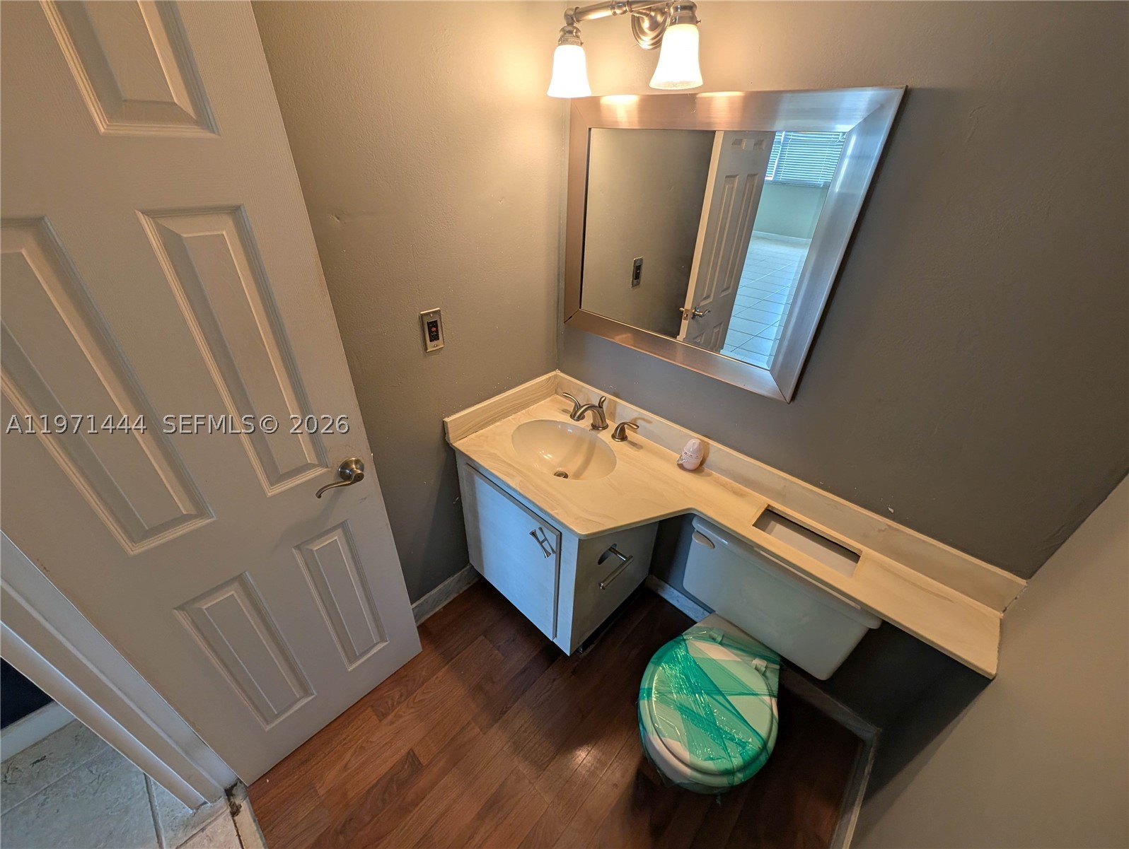 100 Golden Isles Dr Ph9 Property Photo 29