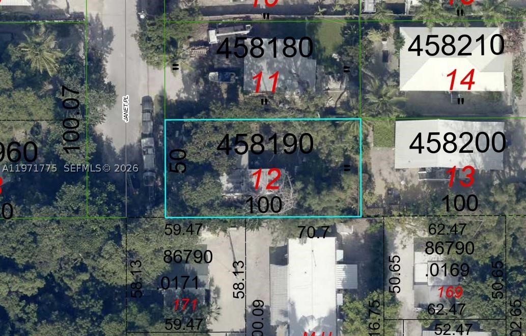 2 Janet Pl Property Photo 1
