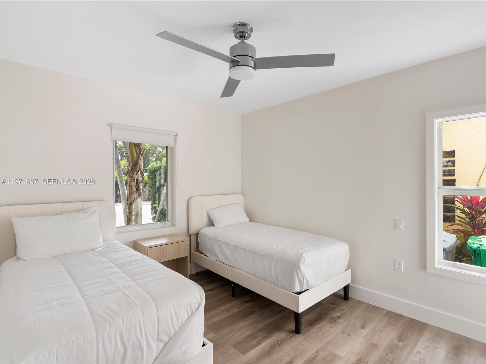 8934 Harding Ave Property Photo 18