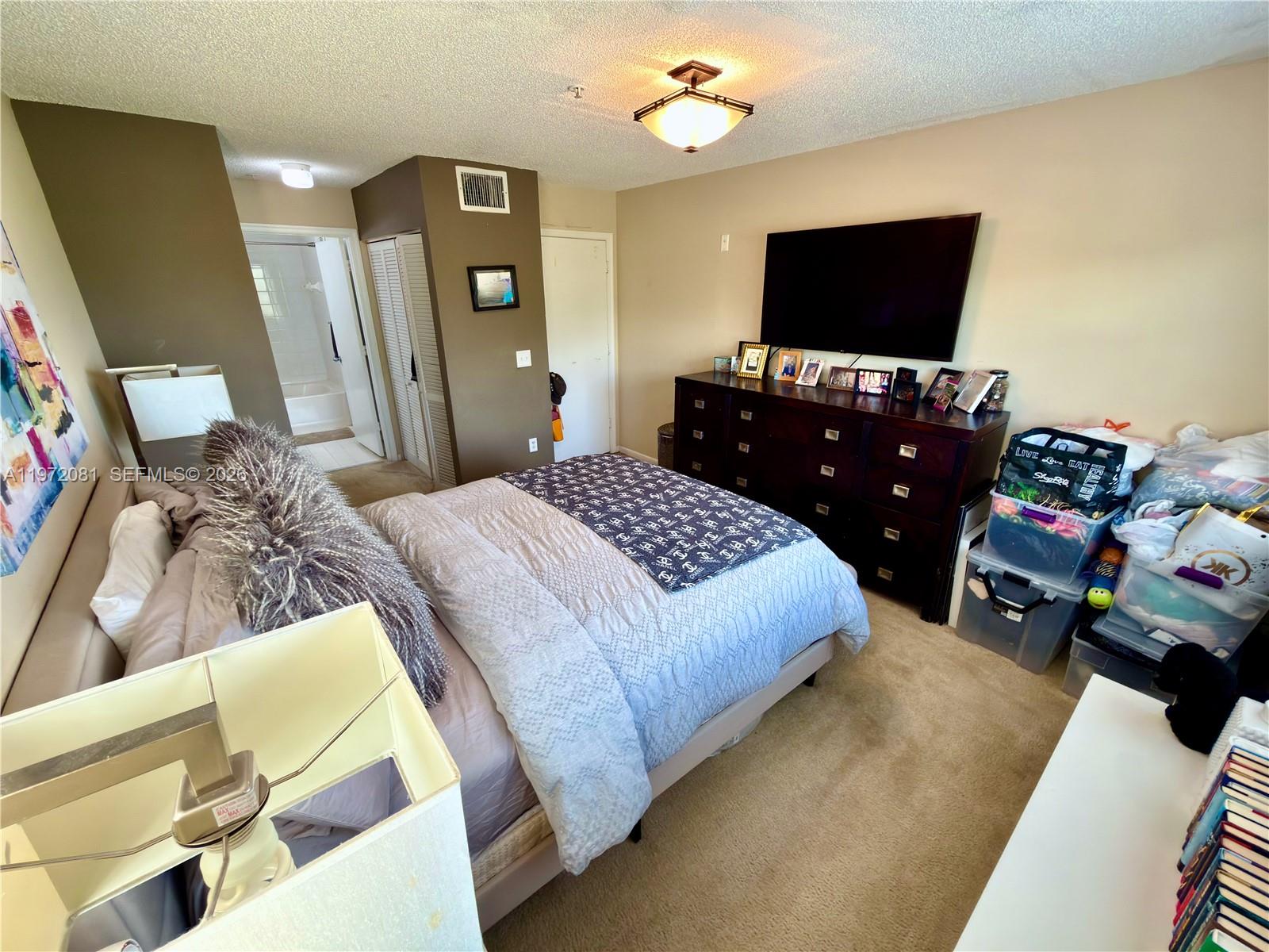 4848 N State Road 7 4303 Property Photo 15