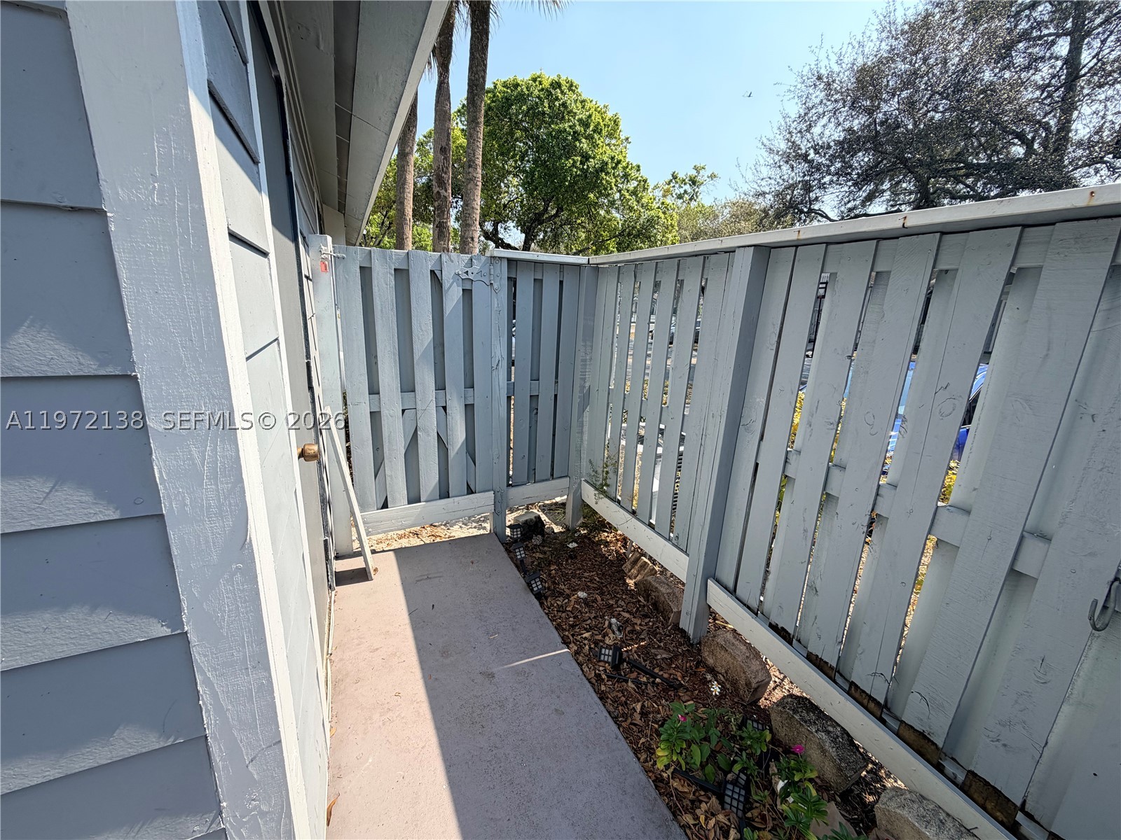 1818 Racquet Ct Property Photo 17