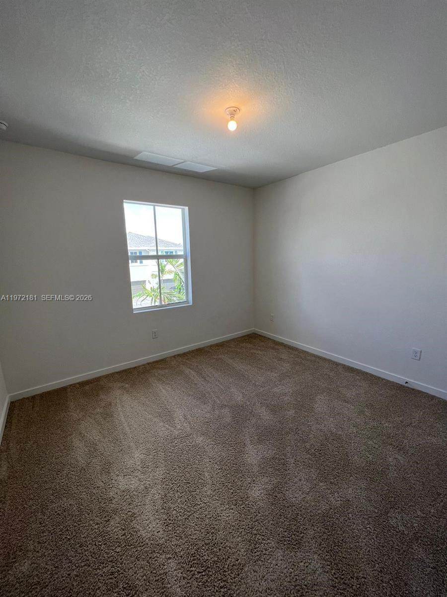 1765 Se 7th Ter Property Photo 12